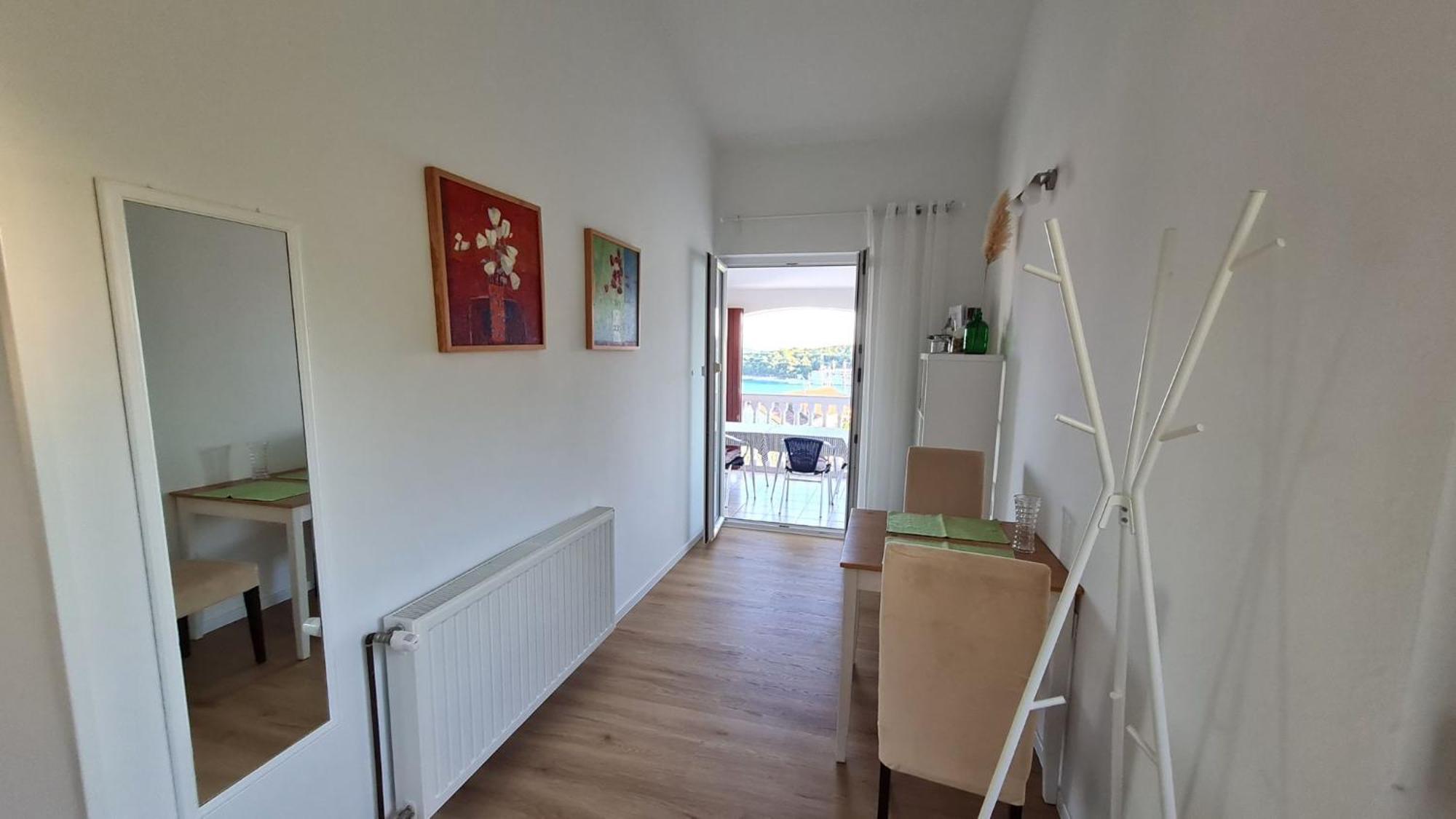 Apartmani Ela Prvić Luka Eksteriør billede